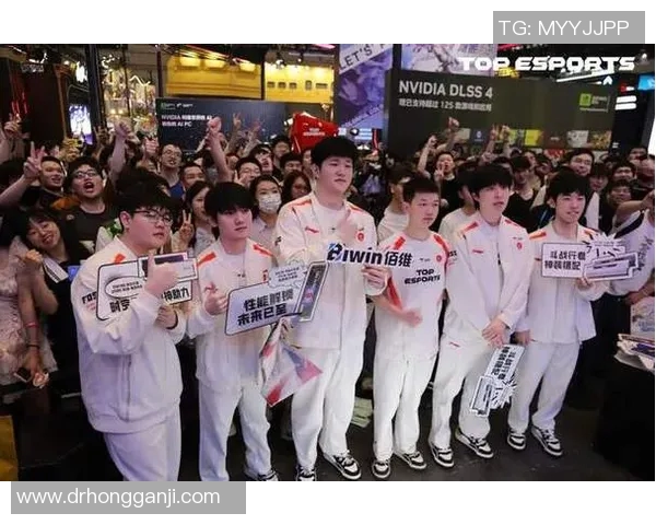 赛后复盘IG与LNG对决中的节奏掌控与战术分析 赛后复盘IG与LNG对决中的节奏掌控与战术分析