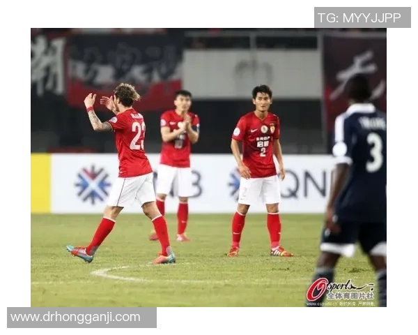 赛后分析:北京羽毛球队与武汉羽毛球队的表现与状态对比 赛后分析:北京羽毛球队与武汉羽毛球队的表现与状态对比