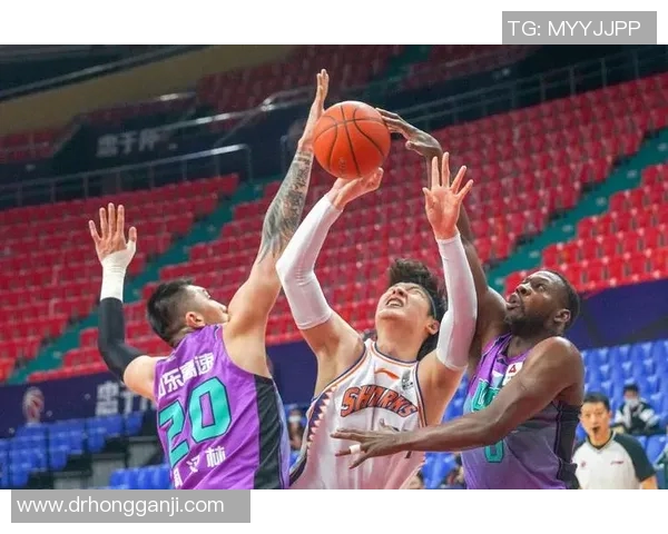 CBA山东对阵北京精彩文字解说全程回顾与分析