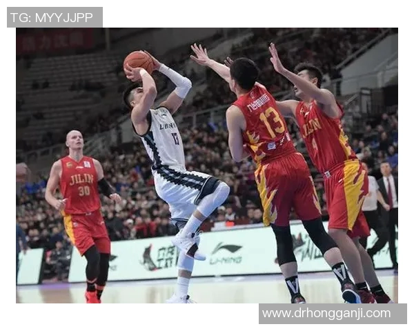 新韩银行女队迎战富川队力争胜利展现实力与团队精神