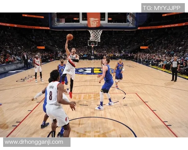 火箭与勇士精彩对决数据直播全程跟踪分析与实时更新 火箭与勇士精彩对决数据直播全程跟踪分析与实时更新