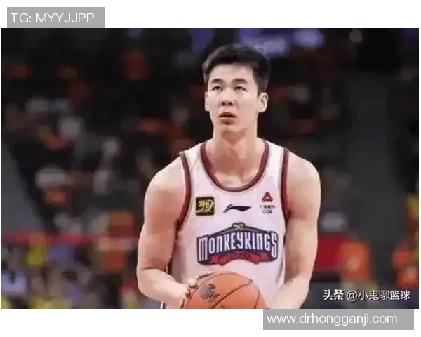 郭昊文：从青涩少年到篮球场上的璀璨明星之路探索