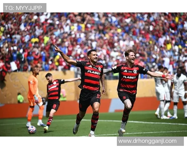 达尼洛：从足球场上的闪耀星辰到生活中的坚韧斗士